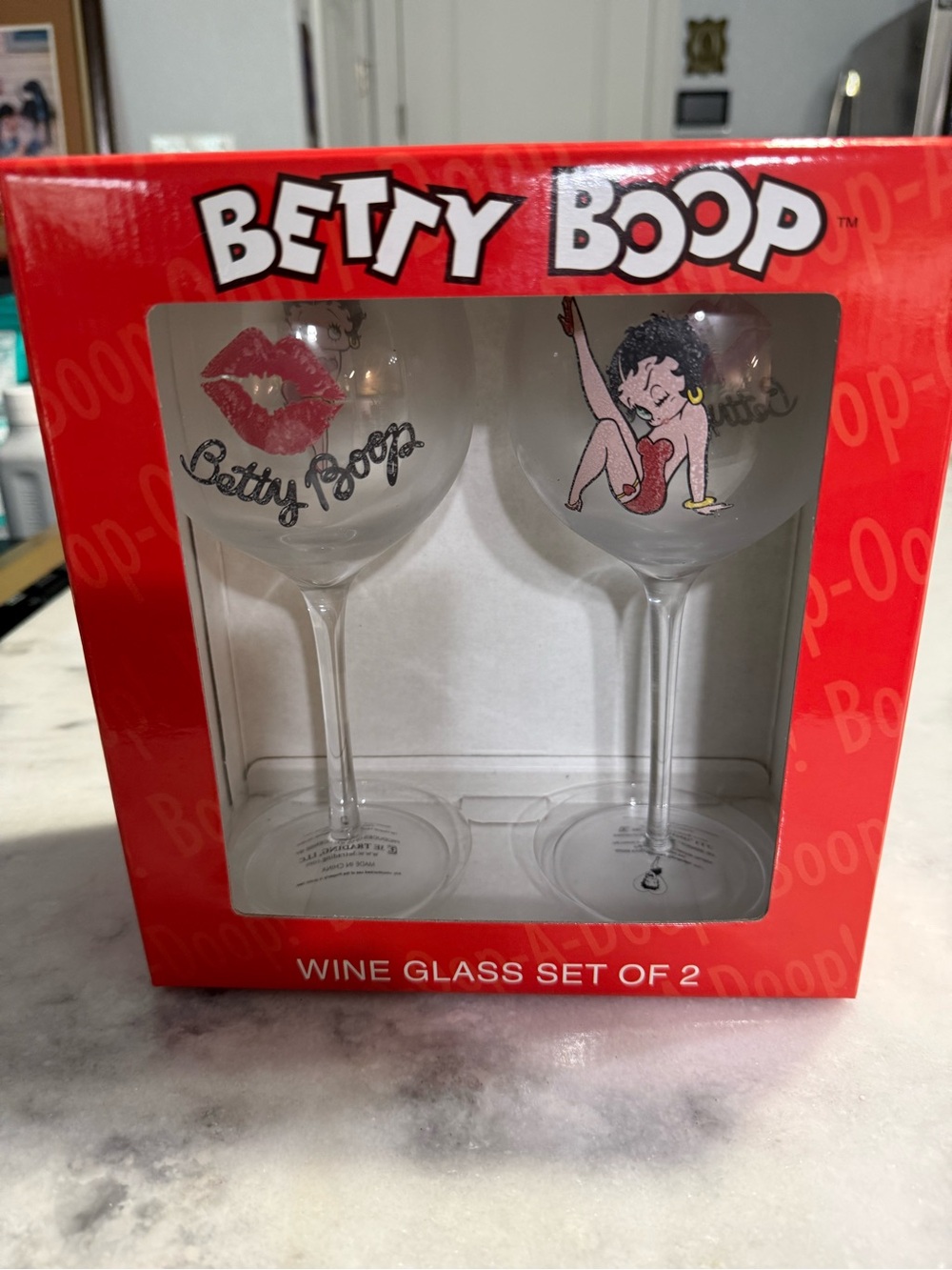 Betty Boop Red Accent Wine Glasses - Set of 2 NIB. 2008